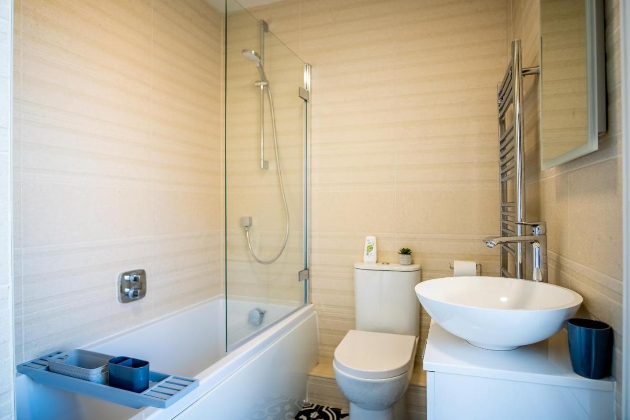 Luxury 3 Bed Penthouse With Off Street Parking Apartment นอร์ริช ภายนอก รูปภาพ